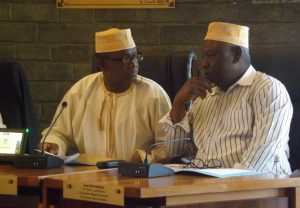 Saïd Omar Oili et Mohamed Majani, le président des maires de Mayotte et le maire de Mamoudzou également présents lors des échanges