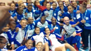La joie des handballeuses après leur médaille d'argent (Crédits photo: Dir Com CD)