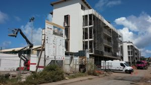 L'avenue centrale de Mgombani encore en chantier