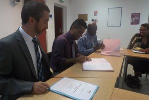 Danu Ramaye et signent le partenariat renforcé entre Pôle emploi et la mission locale