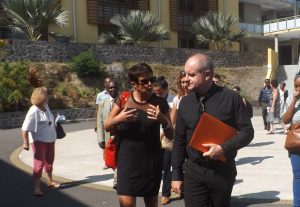 La vice-recteur avec le proviseur du lycée de Petite Terre