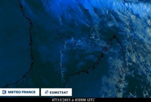 L'image satellite au lever du soleil ce samedi 7 novembre (Météo France)