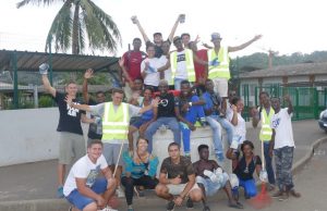 Ils logeaient tous ensemble à Mtsangabeach