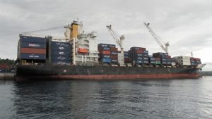 Porte-containers CMA-CGM