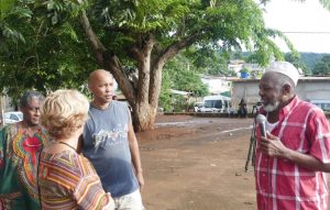 "Jusqu'à quand l'Etat va-t-il construire des établissements scolaires à Mayotte ?", interpellait cet ancien parent d'élèves