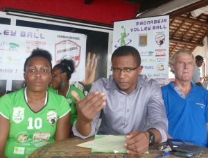 Les deux entraineurs Moustoifa et Gilles Vetticoz