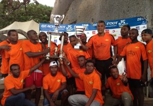 Beach foot entreprise 2016: La Colas remporte le titre