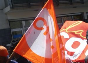 Drapeaux CGT CFDT