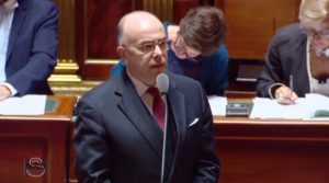 Bernard Cazeneuve le ministre de l'Intérieur répond au sénateur Thani Mohamed Soilihi