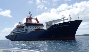 Le Marion Dufresne à Mayotte