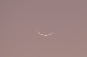 La lune de ce début de ramadan aujourd'hui à 18h