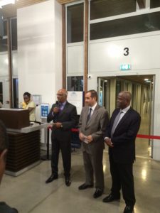 Discours de Marie-Jospeh Malé aux côtés du préfet Frédéric Veau et du président Soibahadine Ramadani