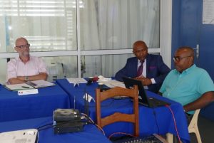 Jacques Launay, Ali Hamid Mohamed et Omar Simba présentaient la 226ème Plateforme de France