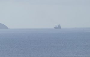 Arrivée du Jas Express à 16h, bloqué depuis ce matin au large