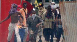 Phénomènes de Bandes en Petite Terre (Photo D.R.)