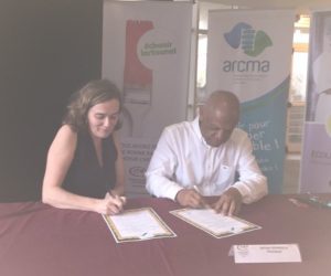 Signature de la charte en partenariat entre Recylum et la CMA