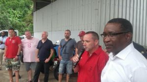 Fédération ports et docks : Anthony Tétard au micro, aux côtés de Salim Nahouda et de la délégation