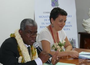 Nathalie Infante aux côtés de Soibahadine Ibrahim Ramadani