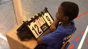 Les jeunes arbitres passent à la pratique
