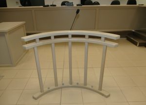 La barre de la salle d'audience