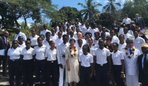 Photo de groupe au lycée de Petite Terre