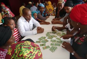 Partages autour d'un jeu de cartes