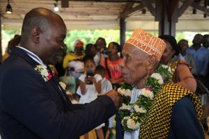 ... remise aux 18 heureux élus
