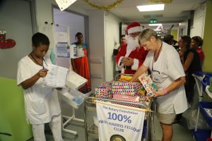 Le Père Noël passe directement dans les chambres. Même si elles n'ont pas de cheminée.
