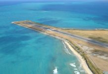 Aéroport, Mayotte