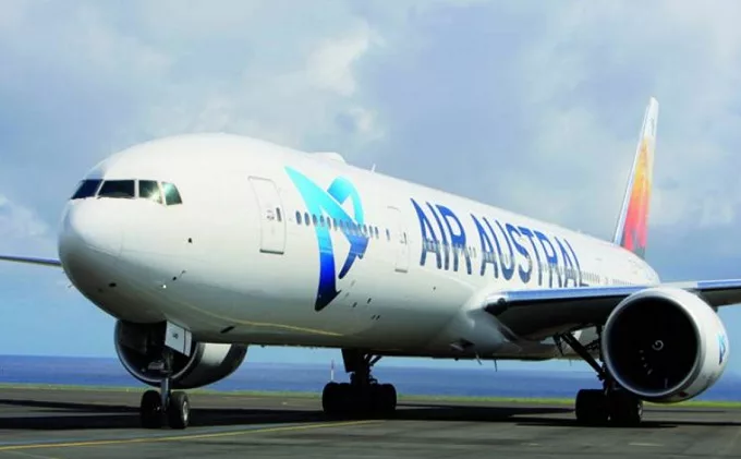 Air Austral, Aéroport de Mayotte, piste longue