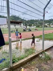 Enfants, réfugiés, Cavani, démantèlement