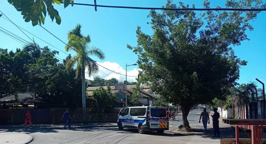 camp de migrants de Cavani, préfecture de Mayotte