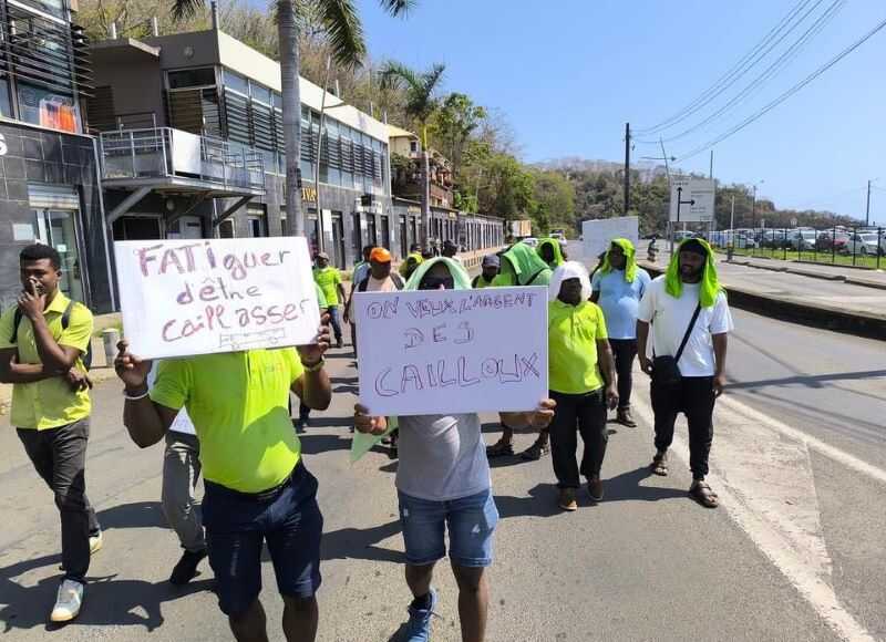 caillassages de bus scolaires, droit de retrait des chauffeurs de bus scolaire