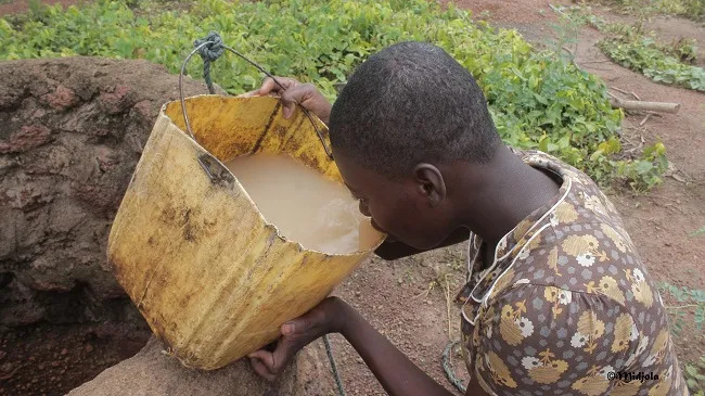 Mayotte, Comores, Madagascar, choléra, santé, géopolitique, épidémie, accès à l'eau,