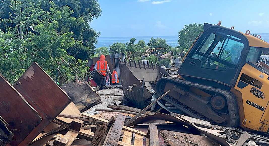 Mayotte, décasage, préfecture, bidonville,