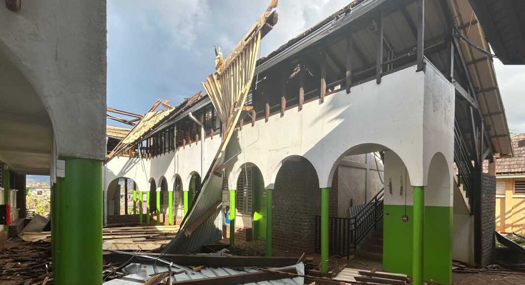 Mayotte, cyclone, école, collège, Chiconi, Chido,