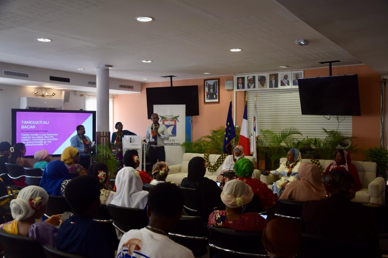 séminaire, conférence, femmes, direction, Mamoudzou