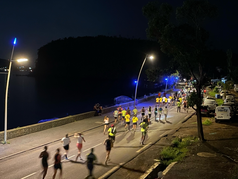 Mamoudzou by night, course, marche, trail