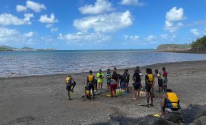 Mayotte, déchets, enseignants, EPS, lycée des lumières, hamaha beach, plage,