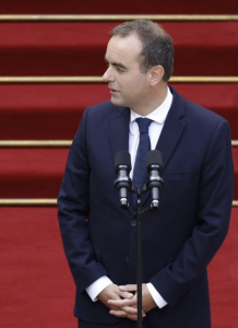 Paris, Matignon, Premier ministre, Sébastien Lecornu, 