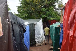 Tsoundzou, camp, exilés, Coallia, Mayotte