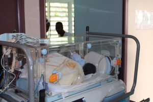 Mayotte, Mramadoudou, CHM, unité d'hospitalisation mère enfant,