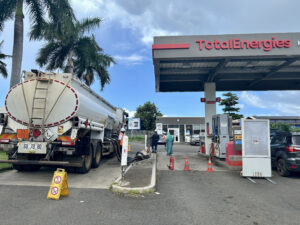 Mayotte, station-service, Kawéni, carburants,