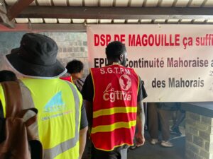 Mayotte, Département-Région, EPIC, port de Longoni,