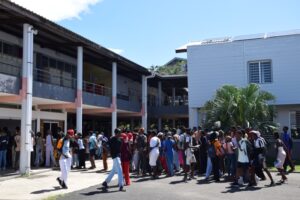 Mayotte, Lycée de Petite-Terre, lycée de Pamandzi, établissement scolaire, violences,