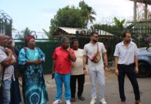 Des parents d’élèves demandent le départ de la rectrice : « Si elle ne s’occupe pas de nous, elle doit démissionner » Mayotte, lycée de la cité du Nord, Acoua, manifestation, grève,
