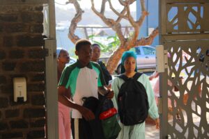 Mayotte, lycée Younoussa Bamana, lycéens, téléphone portable, AED, élèves, profs, éducation,